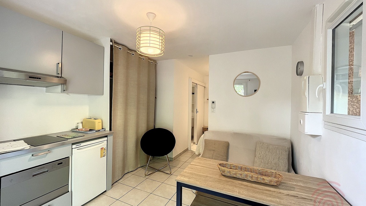 Photo of Kitchen in Lamalou-les-Bains