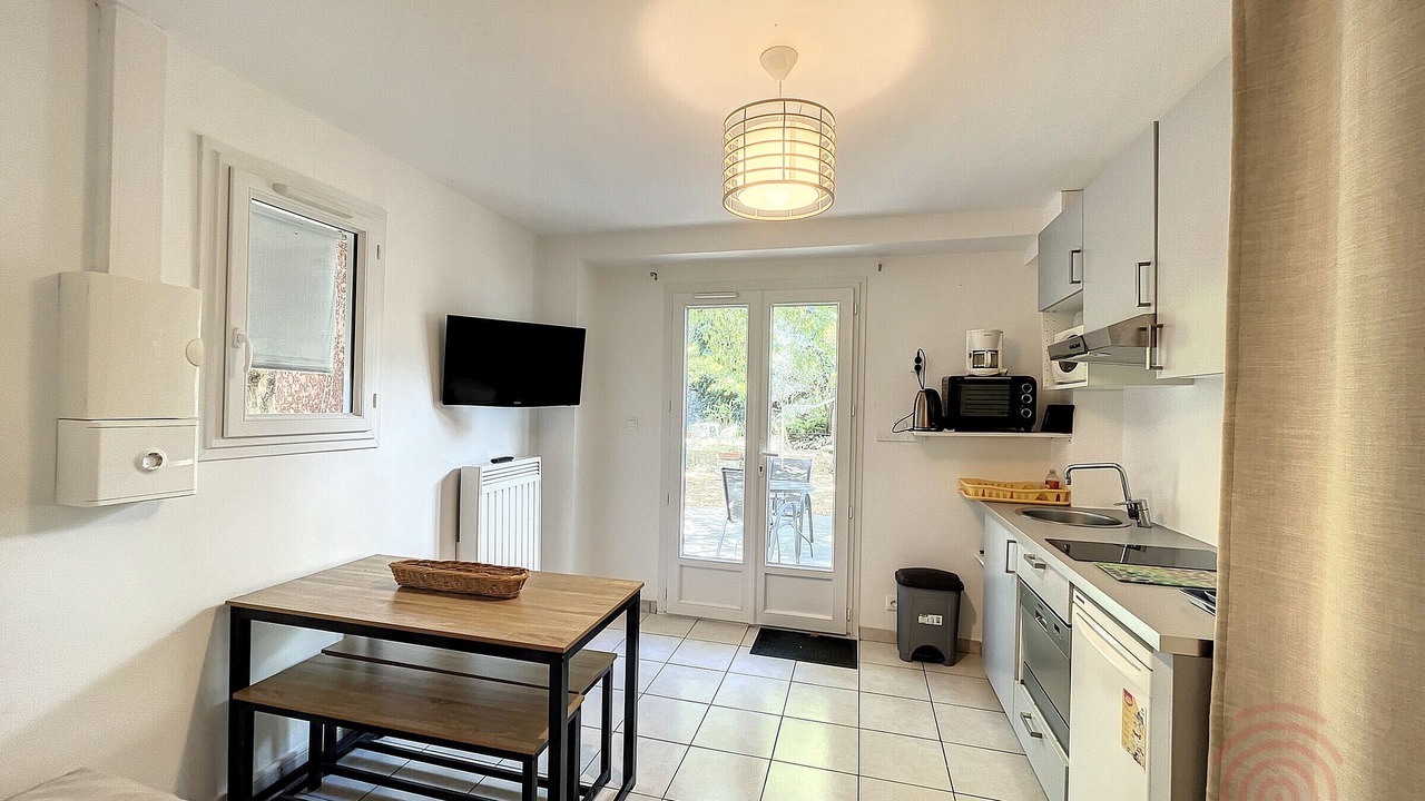 Photo of Kitchen in Lamalou-les-Bains