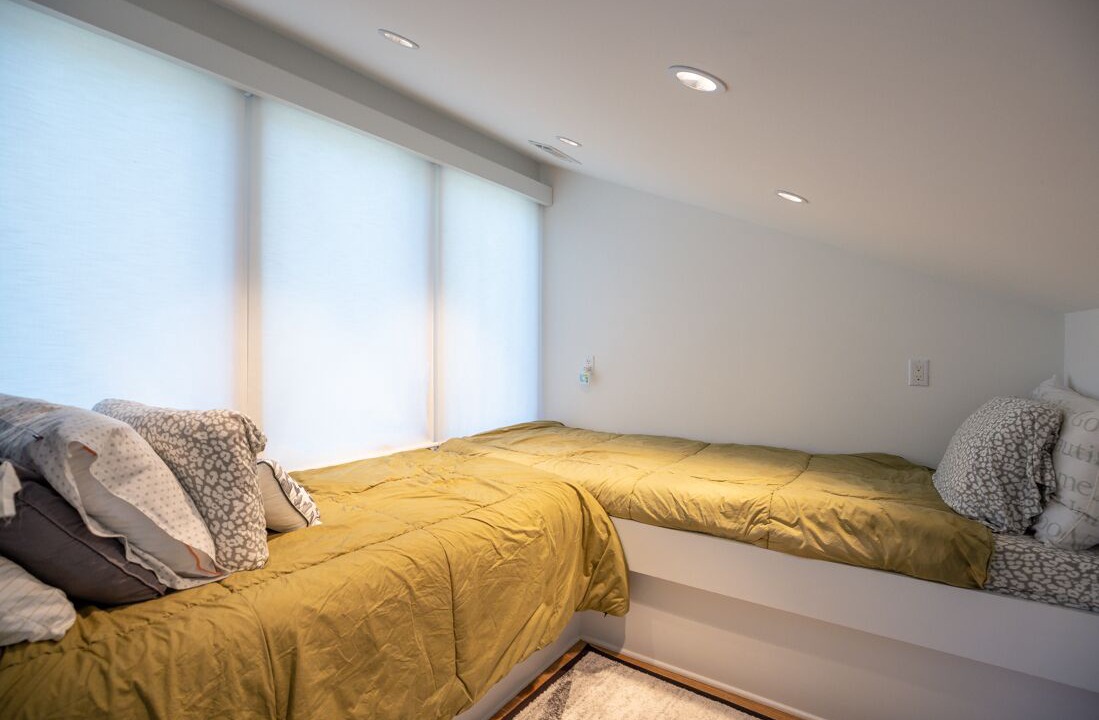 Photo of Bedroom in Oceanside