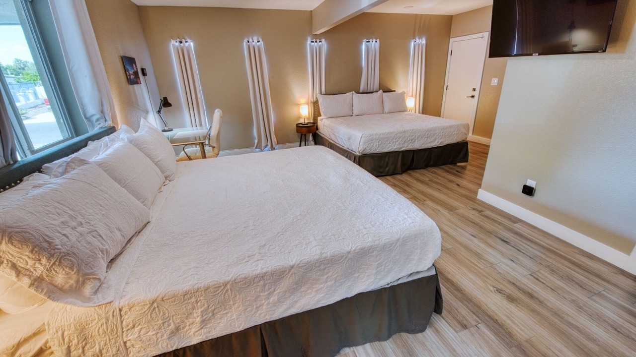 Photo of Bedroom in Paradise