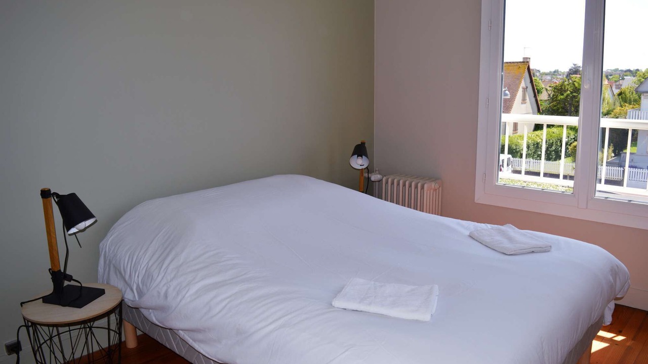 Photo of Bedroom in Courseulles-sur-Mer