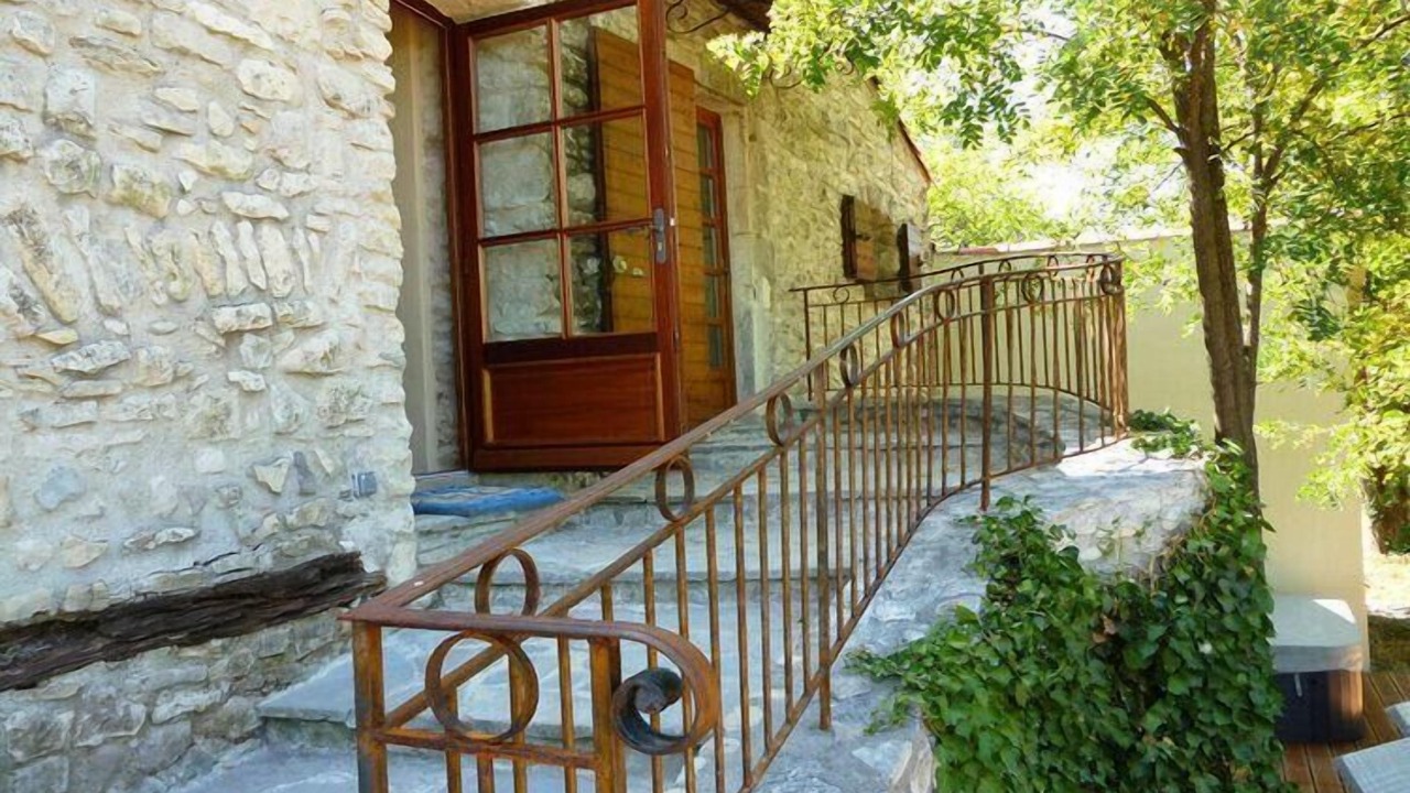 Photo of Outdoor in Carnas