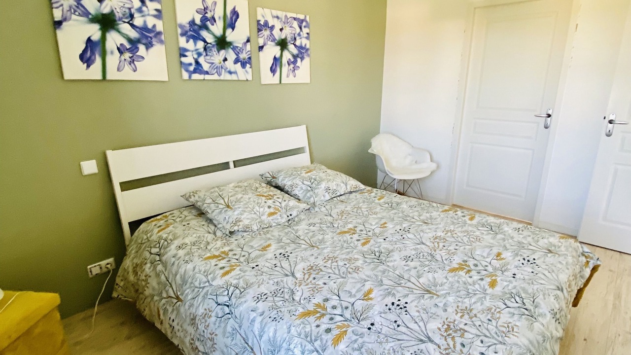 Photo of Bedroom in Coex
