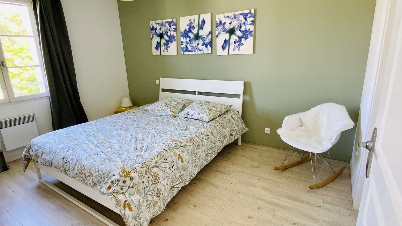 Photo of Bedroom in Coex