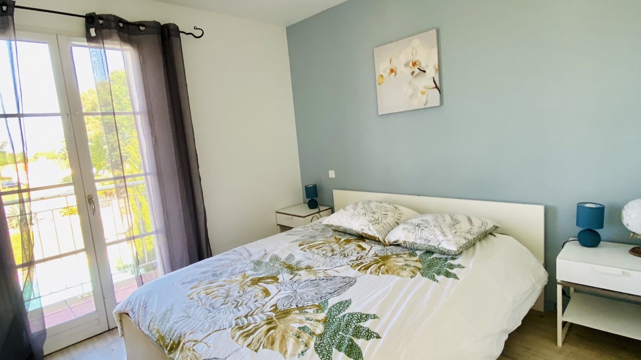Photo of Bedroom in Coex