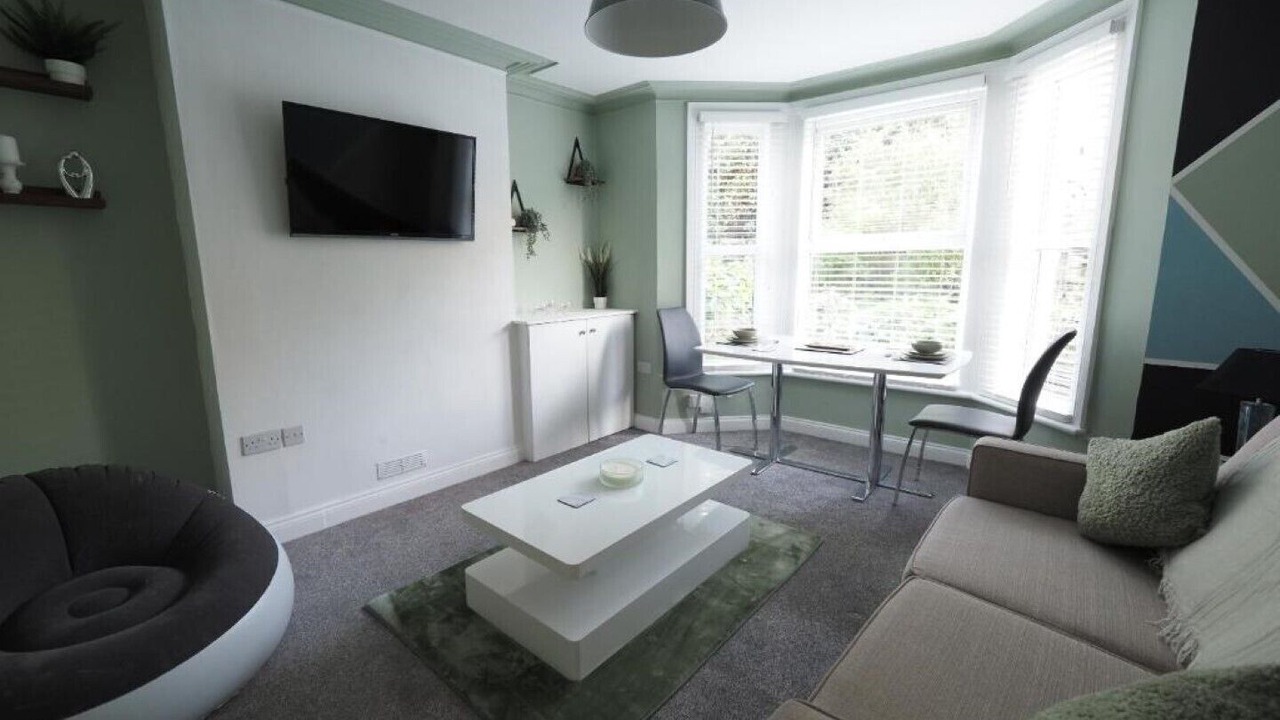 Photo of Livingroom in Royal Tunbridge Wells