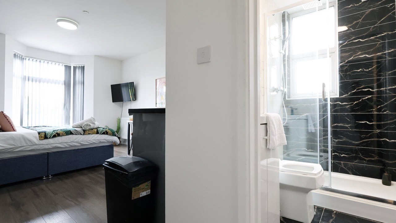 Photo of Bedroom in Penylan