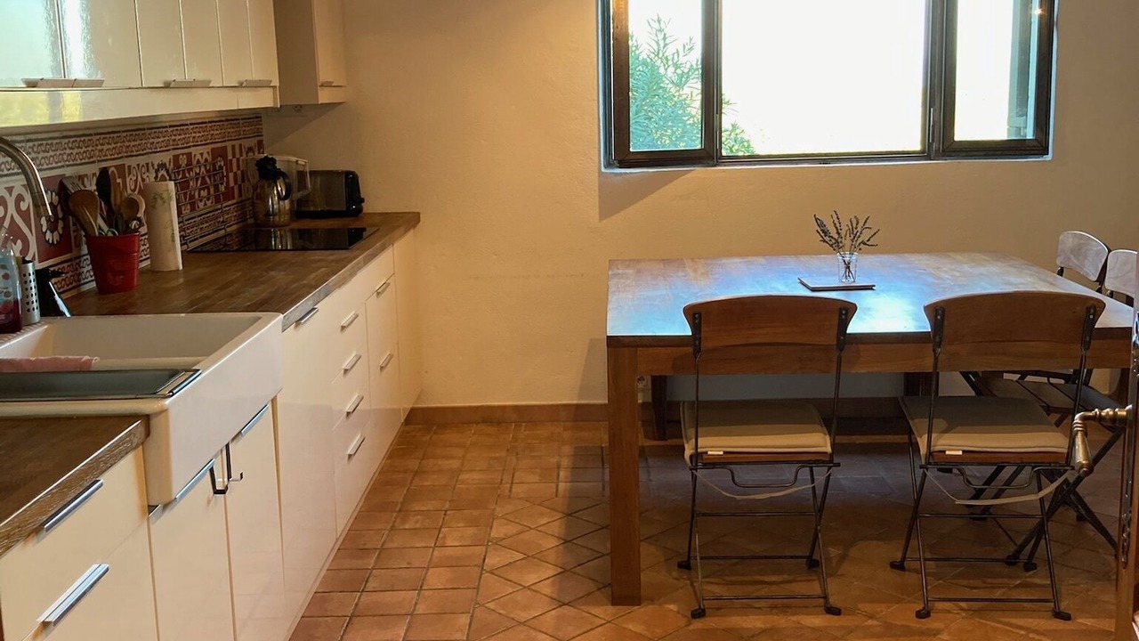 Photo of Kitchen in Saint-Andre-d'Olerargues