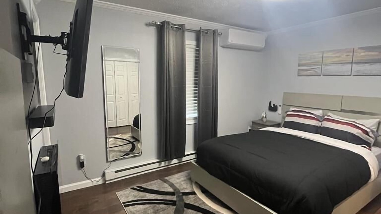 Photo of Bedroom in Tobyhanna