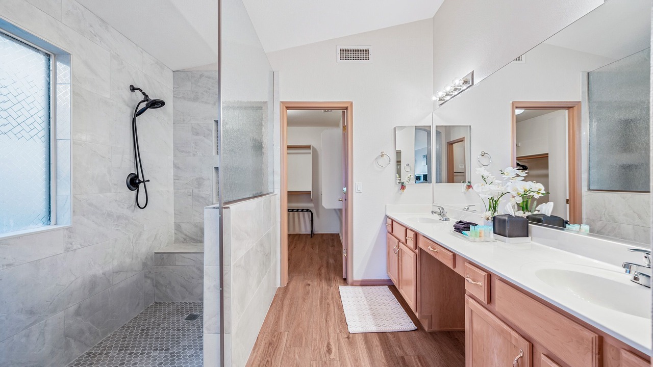 Photo of Bathroom in Fletcher Heights