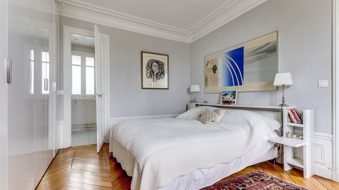 Photo of Bedroom in Val-de-Grace