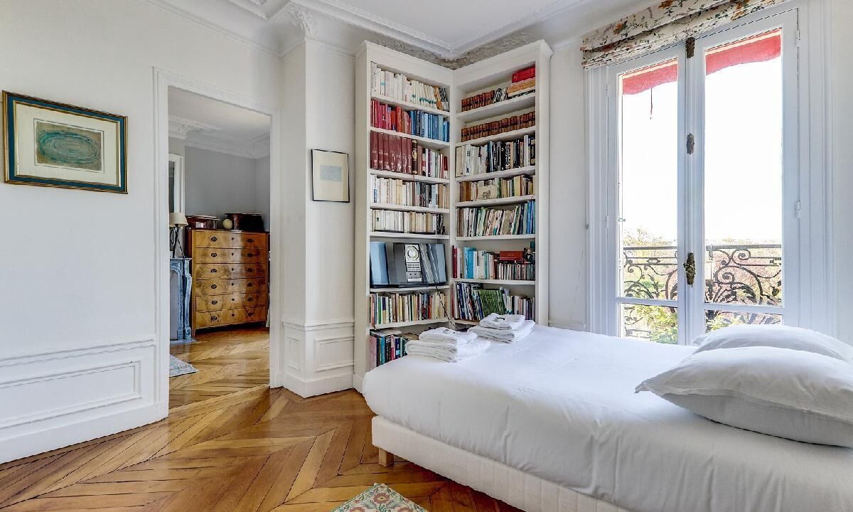 Photo of Bedroom in Val-de-Grace