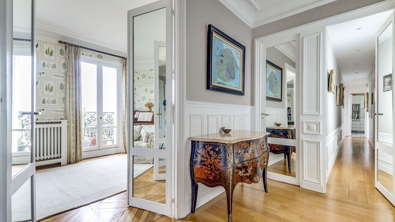 Photo of Others in Val-de-Grace