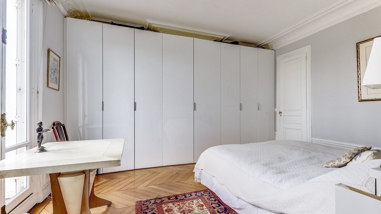 Photo of Bedroom in Val-de-Grace