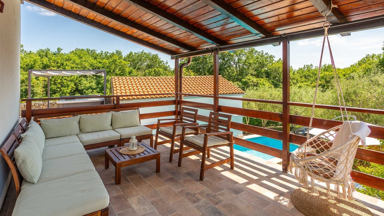 Photo of Outdoor in Risika