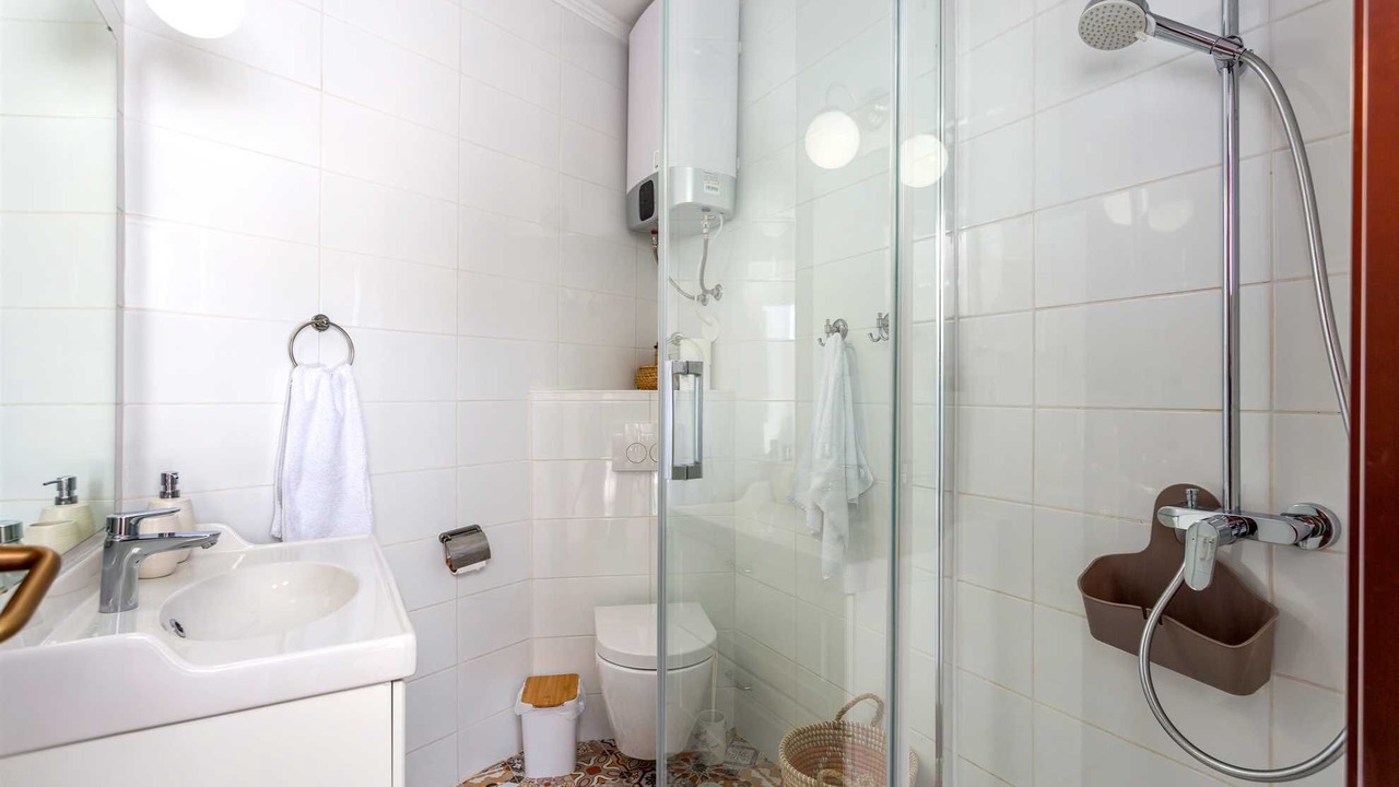 Photo of Bathroom in Risika