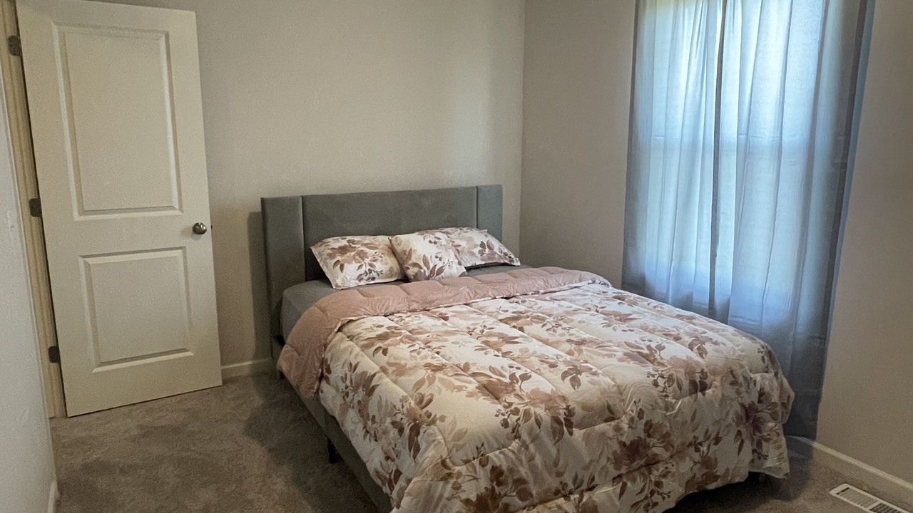 Photo of Bedroom in Taylor