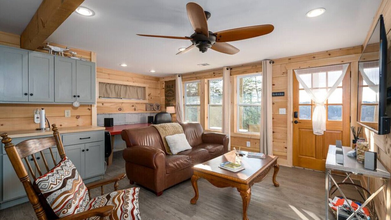 Photo of Livingroom in Blue Ridge