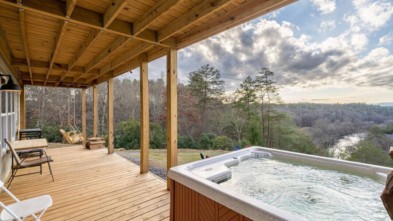 Photo of Patio Balcony in Blue Ridge