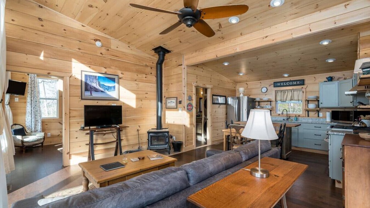 Photo of Livingroom in Blue Ridge