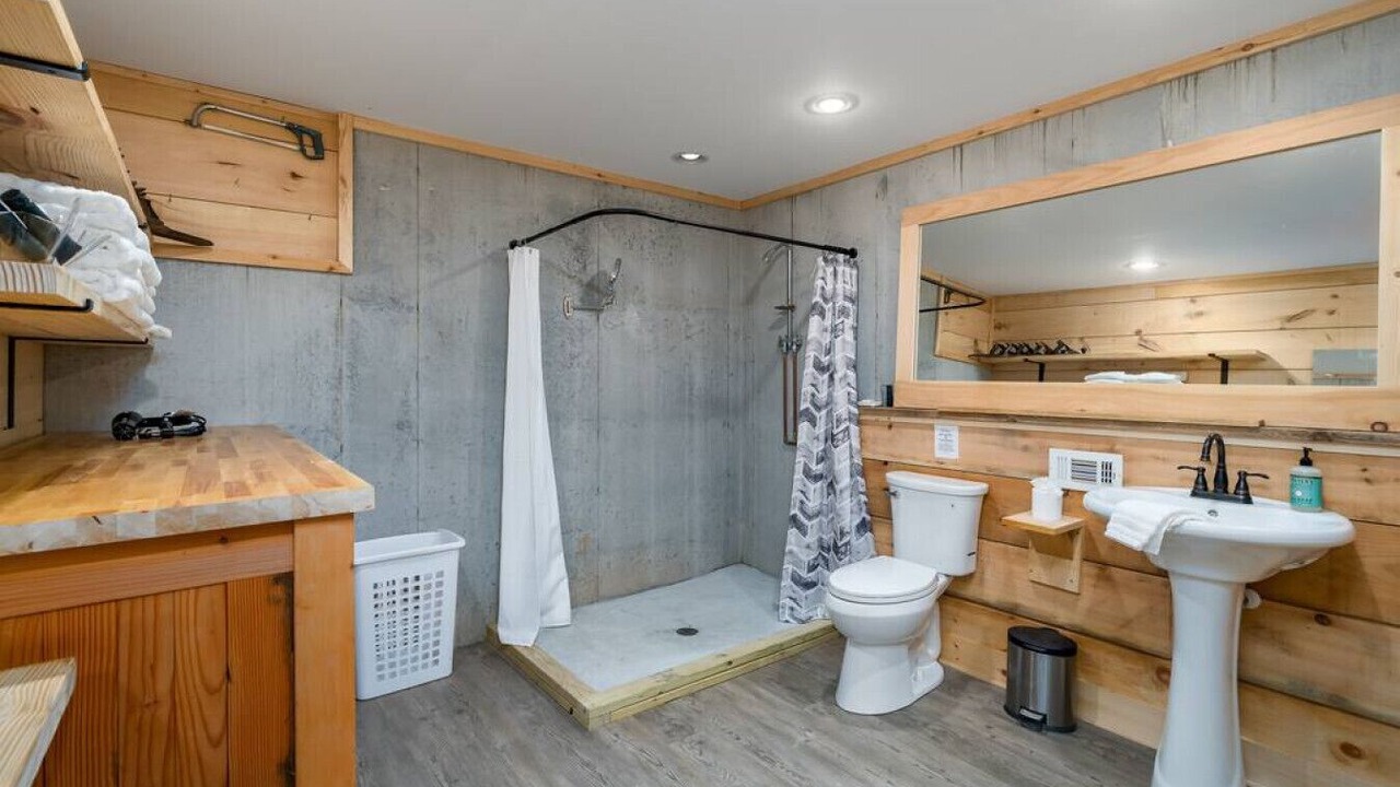 Photo of Bathroom in Blue Ridge
