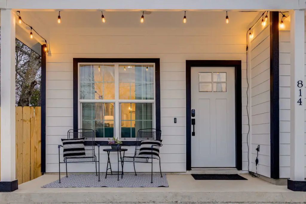 Photo of Outdoor in Lockhart