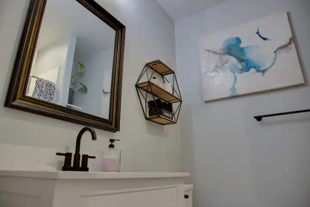 Photo of Bathroom in Lockhart