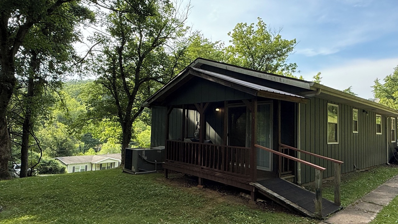 Photo of Outdoor in Shoals