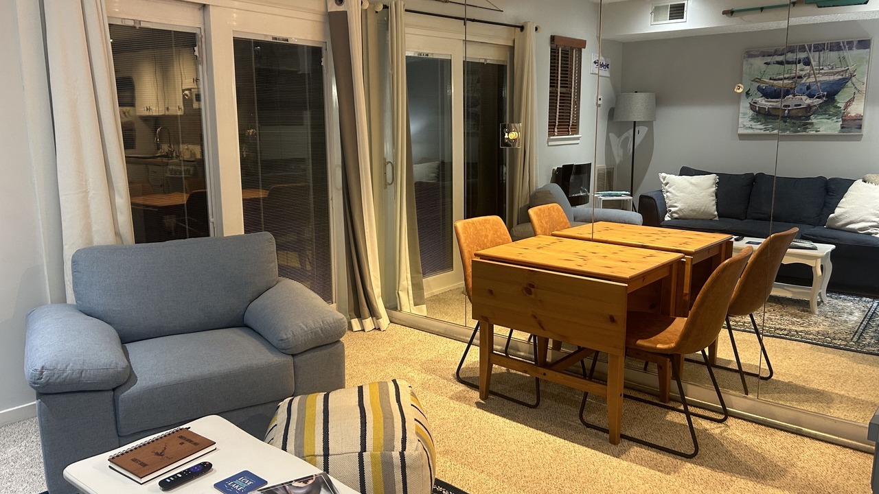Photo of Livingroom in North Shore