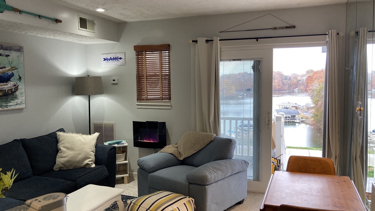 Photo of Livingroom in North Shore