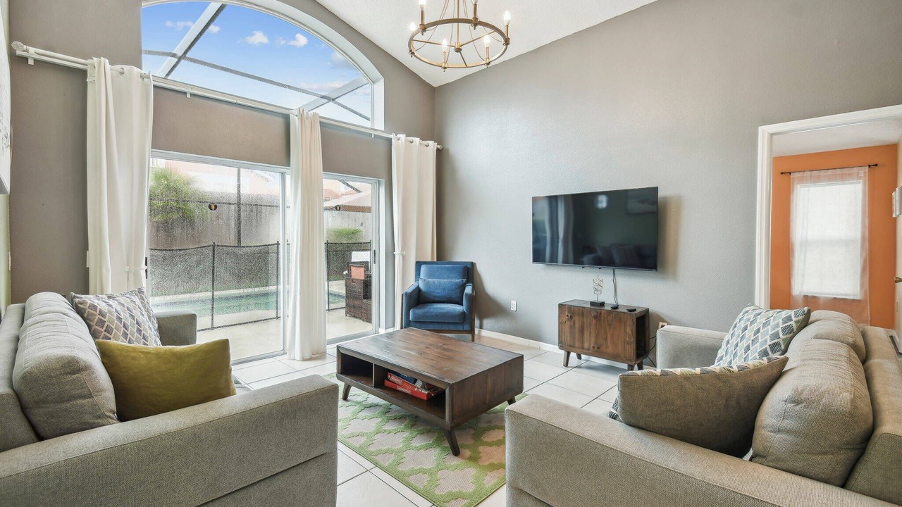 Photo of Livingroom in Lake Berkley