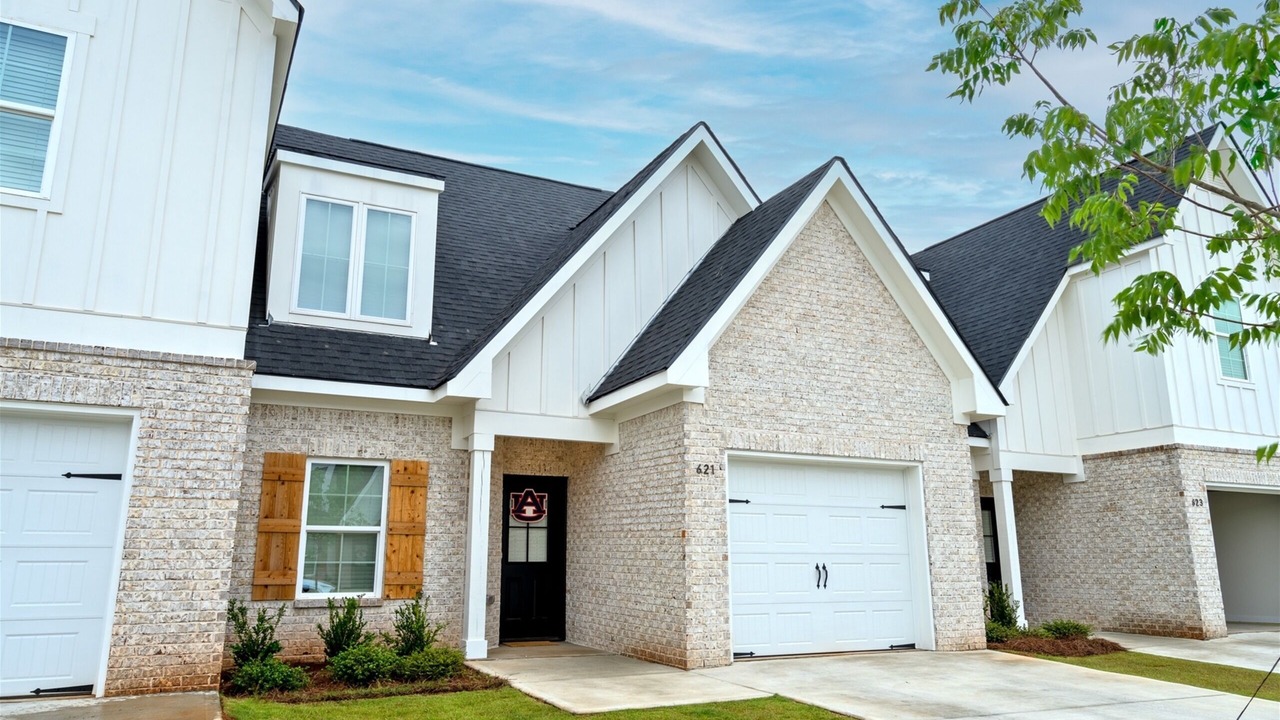 Photo of Outdoor in Auburn