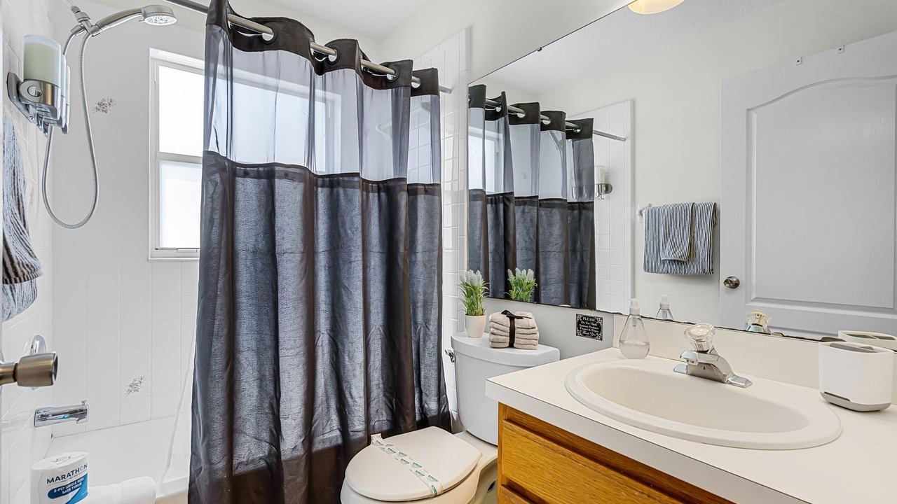Photo of Bathroom in Mill Run