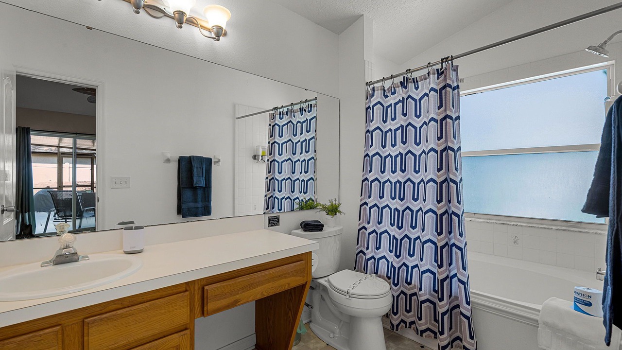 Photo of Bathroom in Mill Run