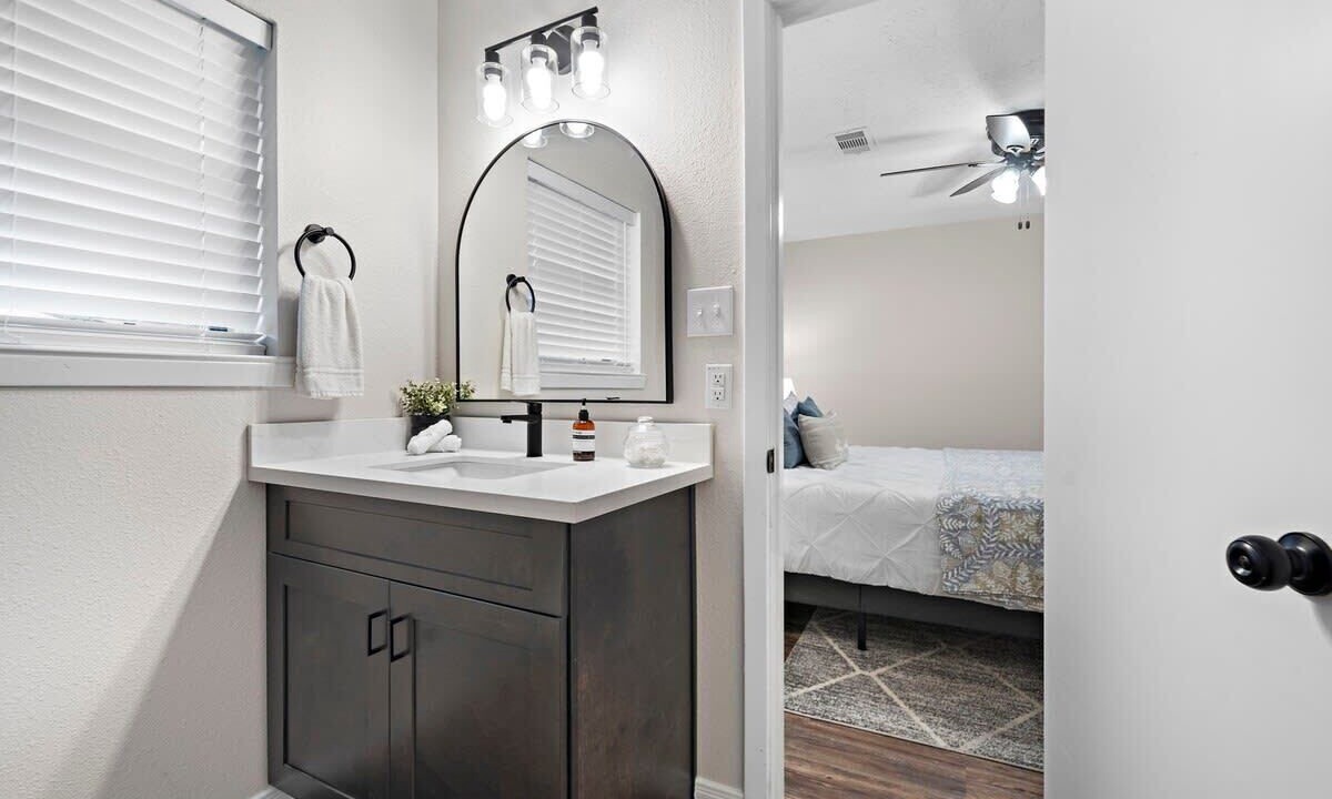 Photo of Bathroom in Deer Park