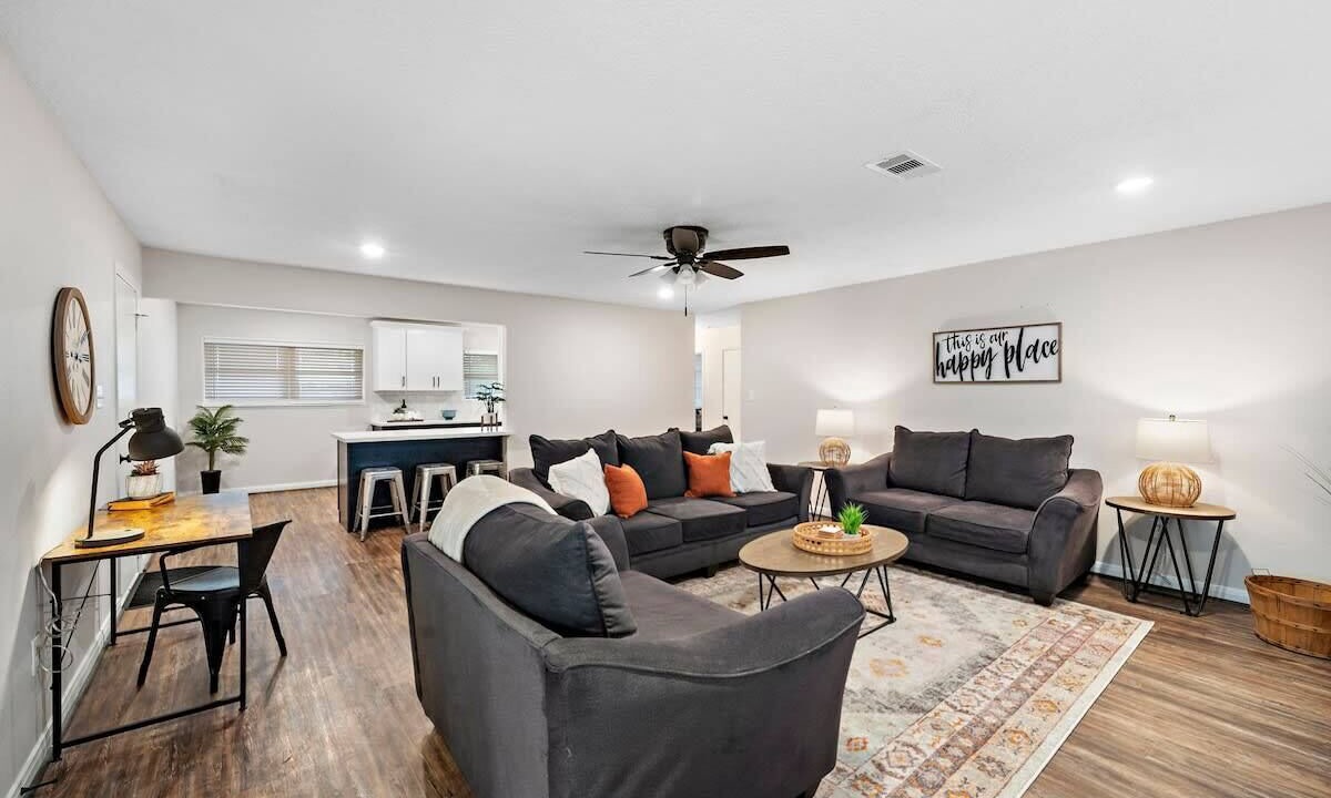 Photo of Bedroom in Deer Park