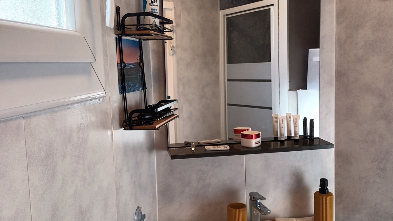 Photo of Bathroom in Semussac