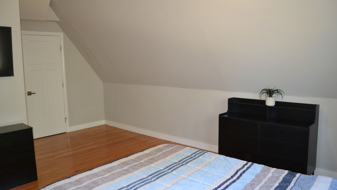 Photo of Bedroom in Cedar Bushes