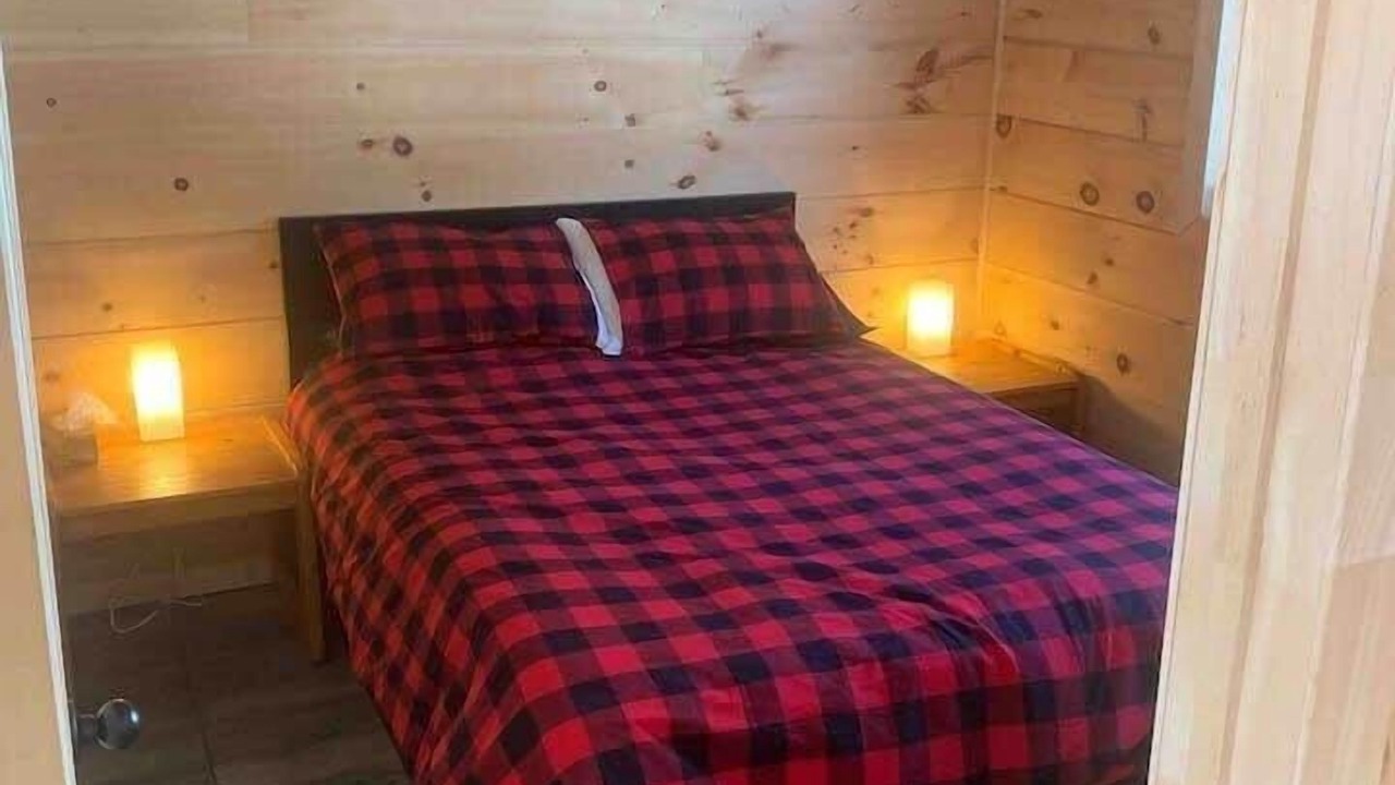 Photo of Bedroom in Lac-aux-Sables