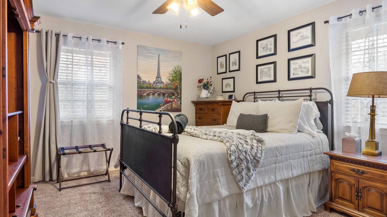 Photo of Bedroom in Fair Oaks Ranch