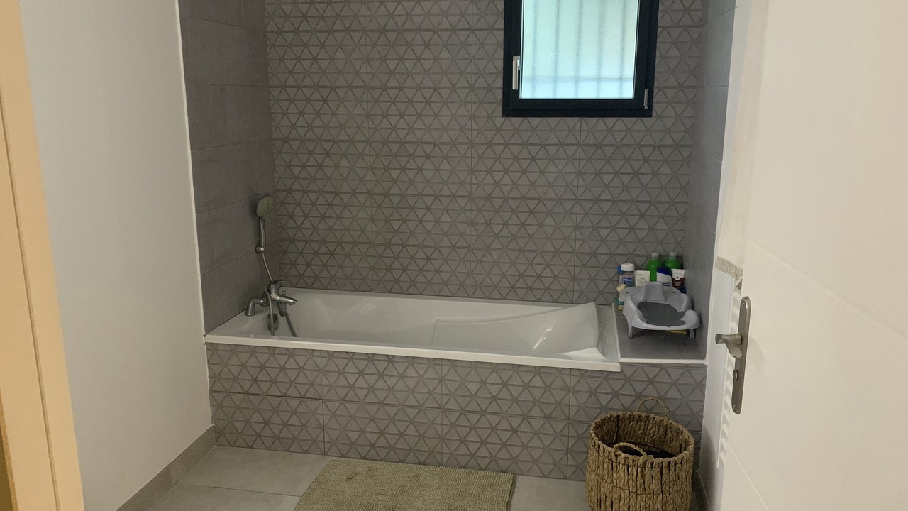 Photo of Bathroom in Sabran