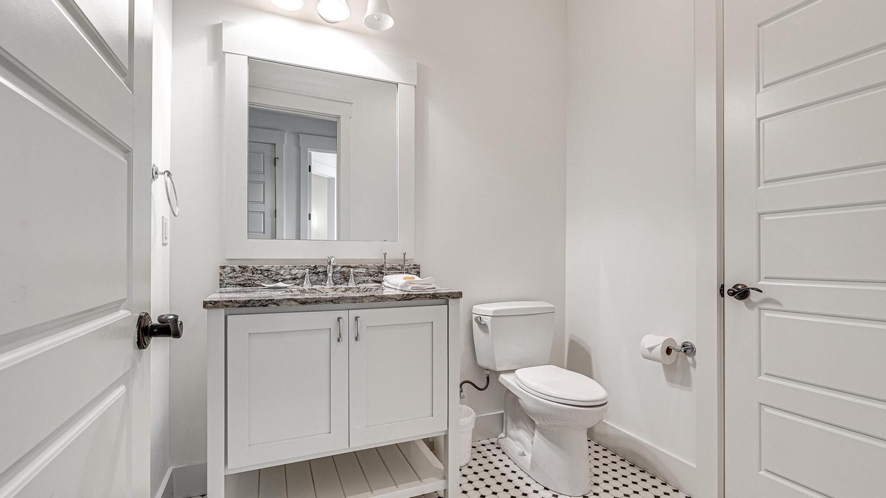 Photo of Bathroom in Eufaula