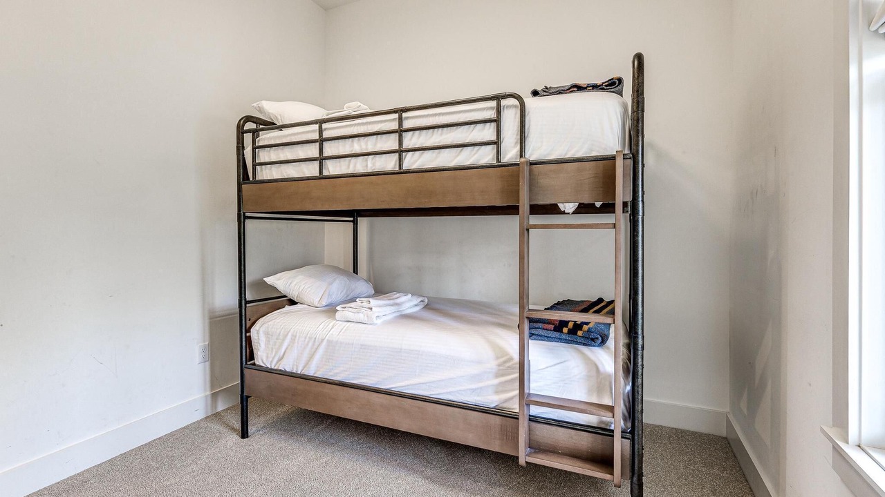 Photo of Bedroom in Eufaula