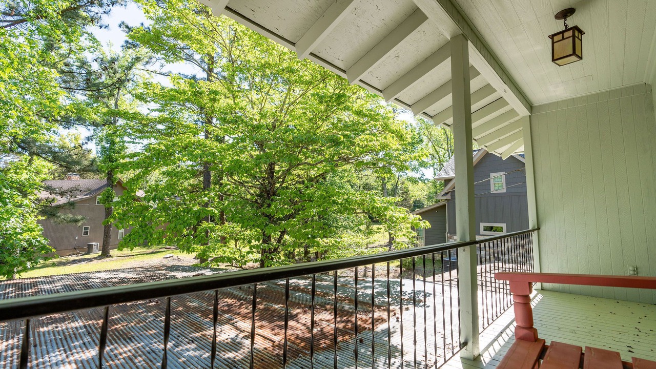 Photo of Patio Balcony in Eden Isle