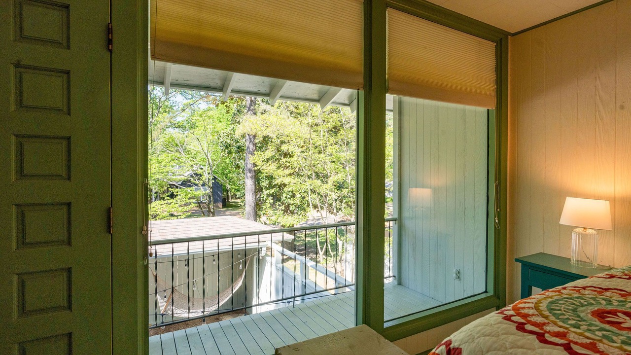 Photo of Bedroom in Eden Isle