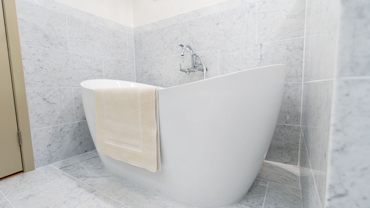 Photo of Bathroom in Eden Isle