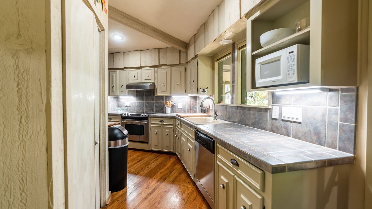 Photo of Kitchen in Eden Isle