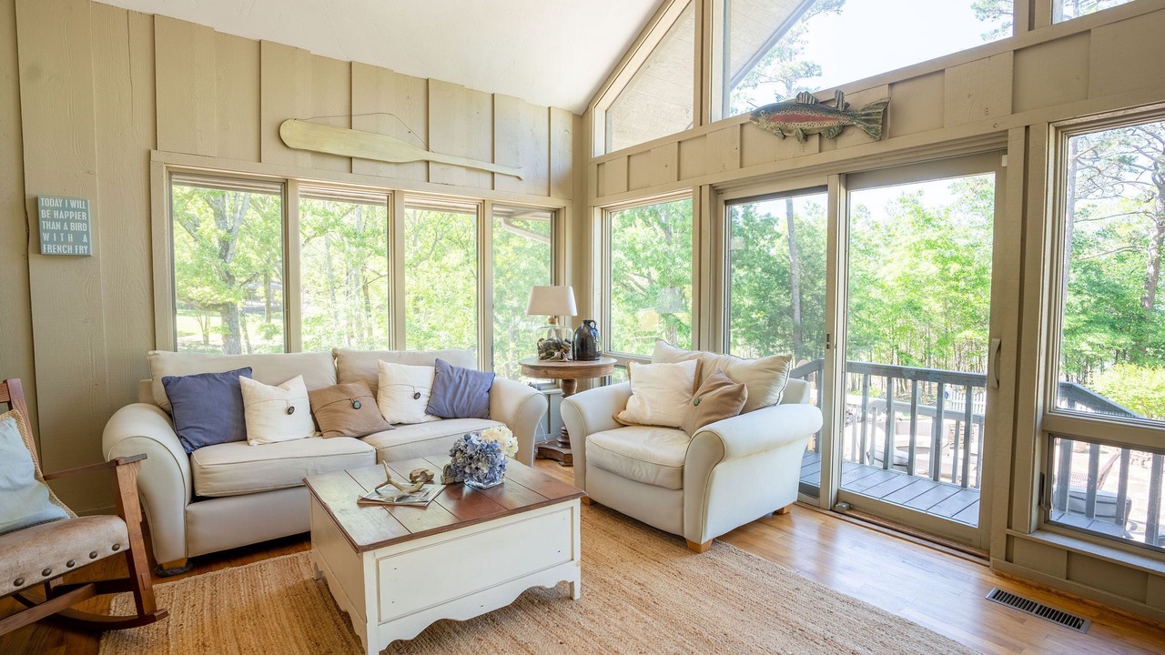 Photo of Livingroom in Eden Isle