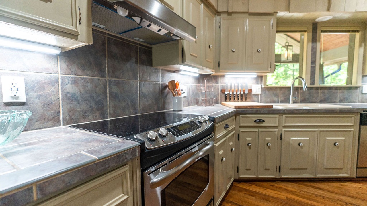 Photo of Kitchen in Eden Isle