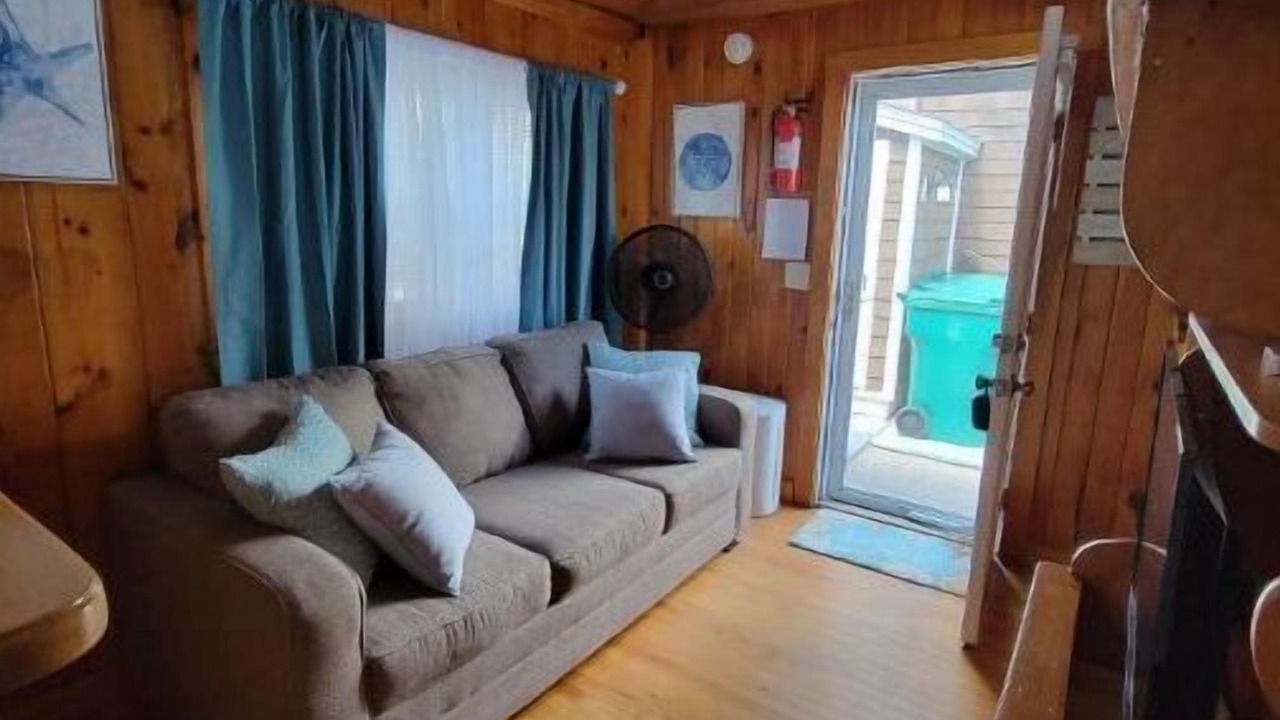 Photo of Livingroom in Hampton